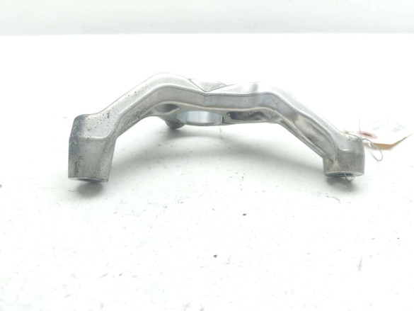 20-25 Ducati Panigale V2 Right Side Frame Engine Mount Bracket 8293E071A