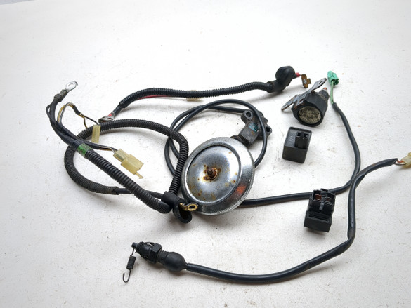 05-19 Suzuki LS650 Boulevard S40 Relay Set Kickstand Horn Battery Taillight