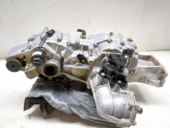 11 Polaris Gem EL Electric Golf Cart Transmission Gearcase Gearbox Assembly