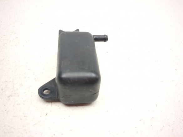 84-87 Honda Goldwing Aspencade GL1200 Air Airbox Breather Tank TRSH PL