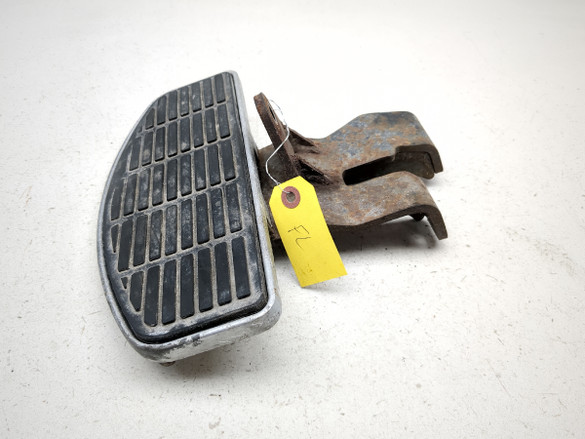 05-09 Suzuki Boulevard C50 VL800 Front Left Floorboard Floor Board