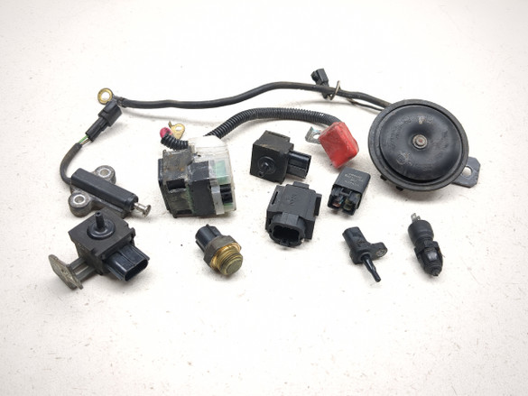 05-09 Suzuki Boulevard C50 VL800 Relay Set Kickstand Starter Battery Tip Over 05-09 Suzuki Boulevard C50 VL800 Relay Set Kickstand Starter Battery Tip Over