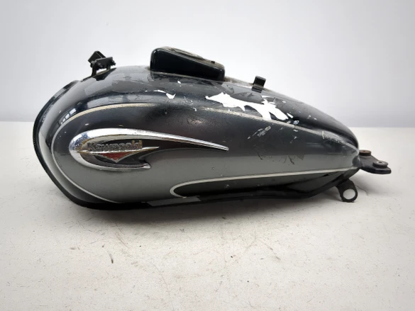02 Kawasaki BN125 Eliminator 125 Gas Fuel Tank Petrol Reservoir
