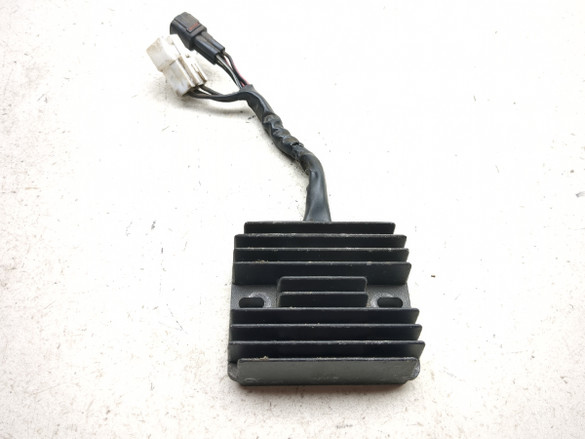 13-17 Suzuki GW250 Voltage Regulator Rectifier
