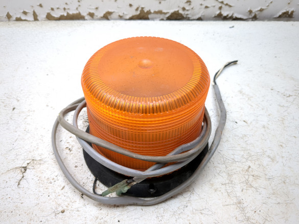 04-16 John Deere Gator HPX Amber Flasher Beacon Safety Strobe Light