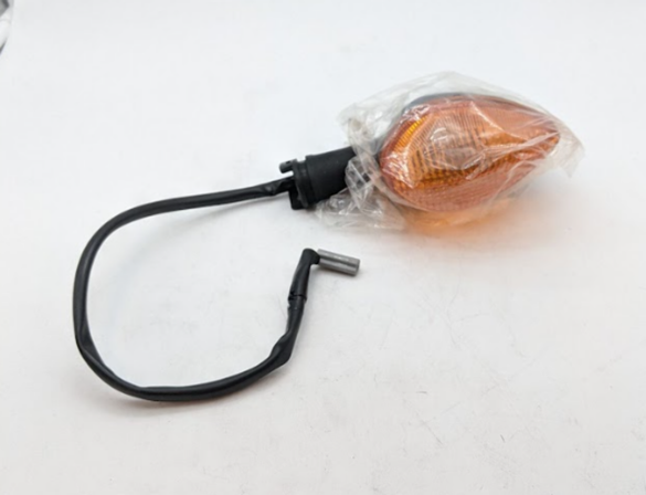 2016-2020 Yamaha XSR900 OEM Rear Left Flasher Light Assembly 5PW-83330-10