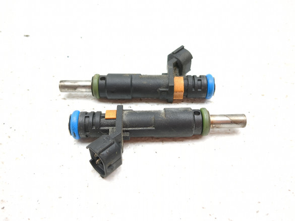 13-15 Can Am Spyder Roadster ST Gas Fuel Injectors 420874488