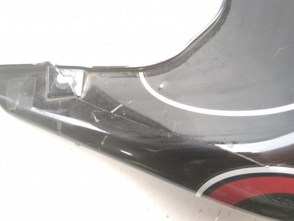 06 07 Kawasaki Ninja ZX10 ZX10R Rear Tail Cover Panel 36040-0026