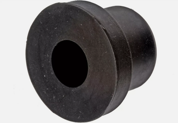 NOS Honda OEM Rubber 2006 CB600 88-07 VT600 98-07 VT750 19051-MB2-000