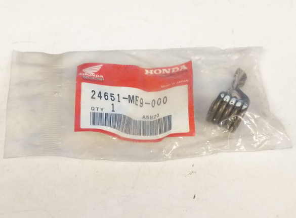 24651-ME9-000 NOS Honda Gearshift Return Spring 84-85 Vt700 83 Vt750