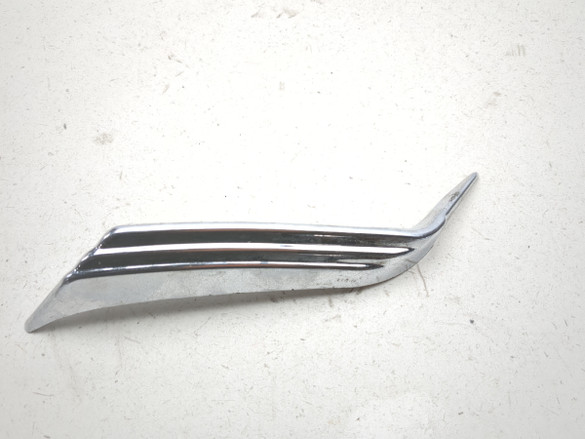 01-05 Honda Goldwing 1800 GL 1800 Rear Taillight Trim Fairing Cover Panel