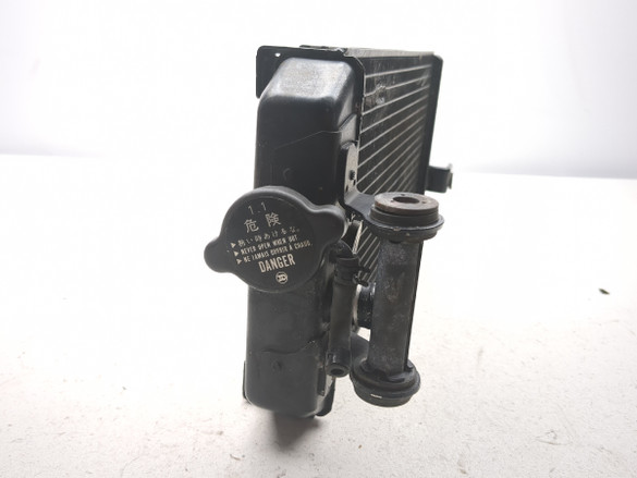 92-04 Suzuki VS800 Intruder Engine Motor Radiator 422170-5941