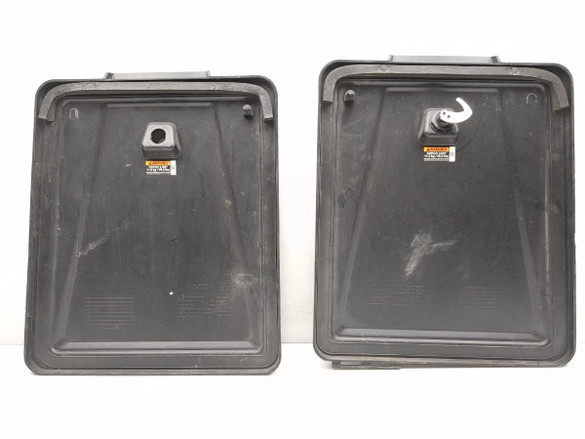 21-24 Polaris Slingshot SL Storage Access Door Set Pair 5450033