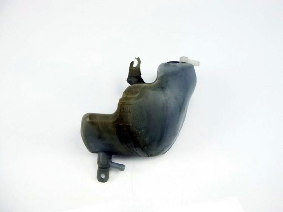 Triumph Rocket III 3 Radiator Tank Overflow Bottle Jug Reservoir Triumph Rocket III 3 Radiator Tank Overflow Bottle Jug Reservoir