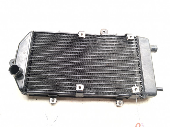 06-16 Kawasaki Vulcan 900 VN900C Engine Motor Radiator