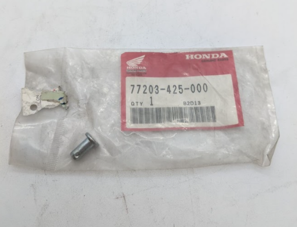 Honda OEM Seat Hinge Pin 77203-425-000