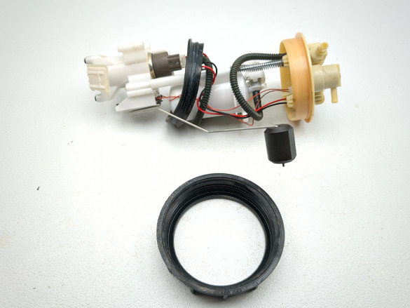 23-25 Can Am Outlander 500 Petrol Gas Fuel Pump Assembly
