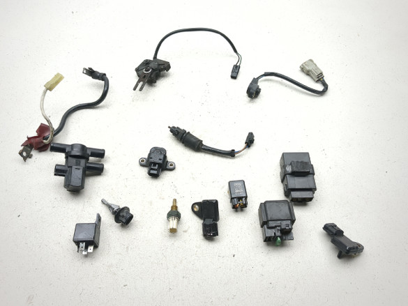 04-10 Kawasaki Vulcan 2000 VN2000 Relay Set Kickstand Brake Switch Air Valve Kit
