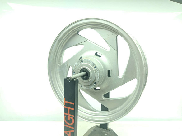 06 Suzuki M109R VZR1800 Front Wheel Rim Straight 18 x 3.50 06 Suzuki M109R VZR1800 Front Wheel Rim Straight 18 x 3.50