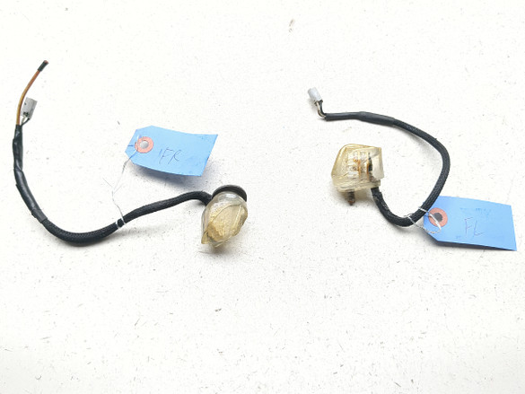 06-08 Yamaha YZF-R6R YZF R6 Front Turn Signal Flush Indicator Lights Set Pair