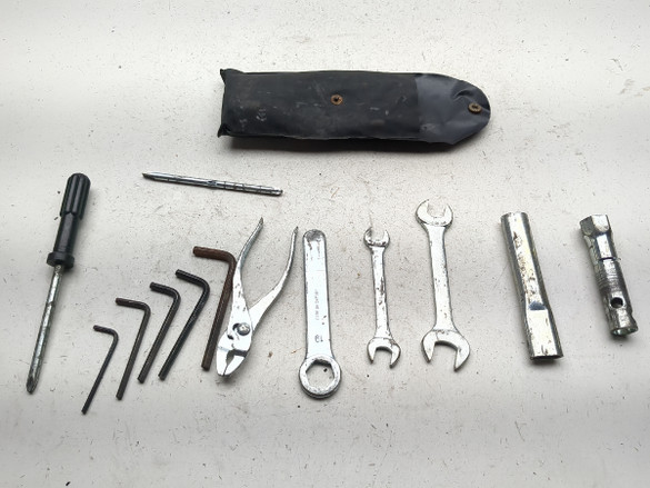 99-10 Suzuki GZ250 Tool Kit With Storage Bag