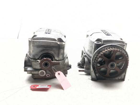 84-87 Honda Goldwing Aspencade GL1200 Engine Motor Cylinder Heads Set Pair Jug