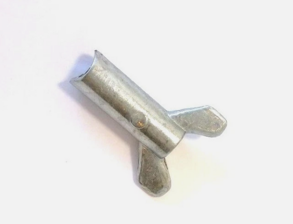 NEW KAWASAKI NUT, WING, 6MM Bayou KLF185 Mojave KLF110 KLT110 92015-1497