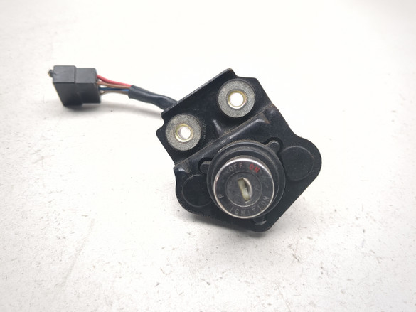 84-87 Honda VF700 Magna Ignition Switch Lock No Key