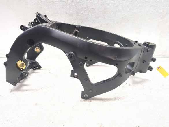 09-16 Suzuki GSXR 1000  Main Frame Chassis STRAIGHT CLN