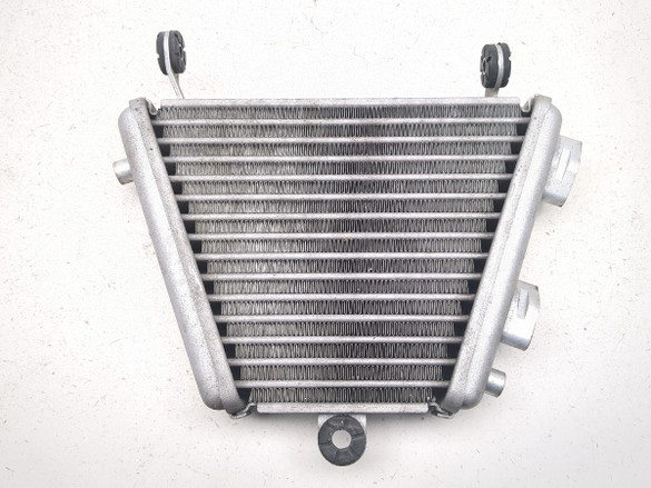 09-16 Suzuki GSXR 1000 Engine Motor Oil Cooler