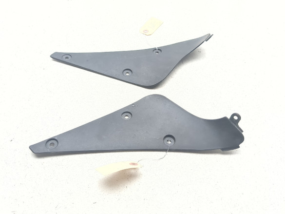 06-12 Triumph Daytona 675R Front Inner Radiator Shroud Cover Panels Set Pair 2307505