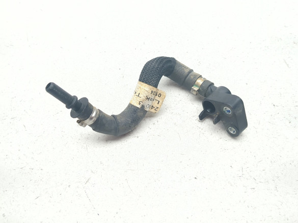 24 Triumph TF-250X Fuel Rail Injector Line Assembly T2406083