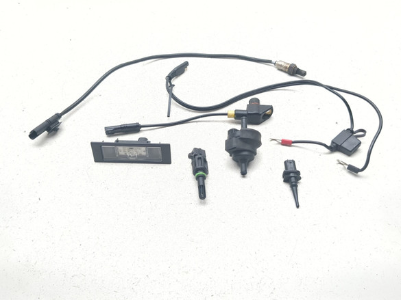 13-20 BMW C650GT O2 Temperature Trunk Light O2 Temp Sensor Relay Set