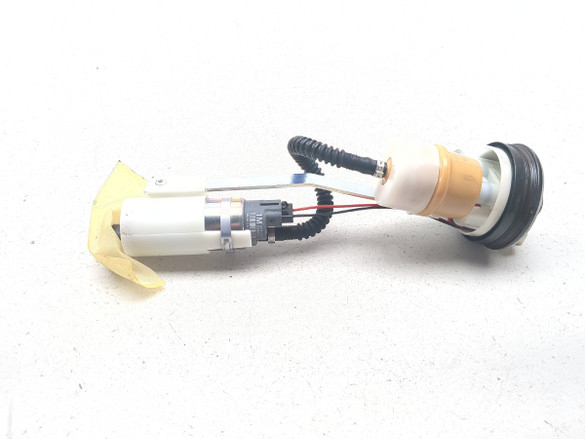 13-20 BMW C650GT Petrol Gas Fuel Pump Assembly 772496902