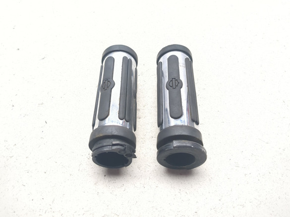 96-03 Harley Sportster XL1200C Throttle Tube And Grips