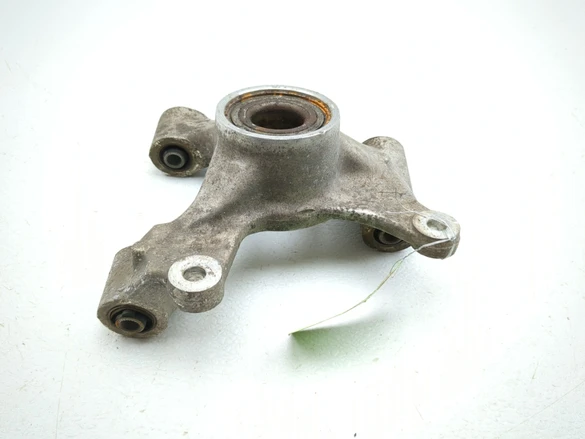17-19 Can Am Defender MAX HD10 DPS Rear Left Wheel Spindle Knuckle Carrier