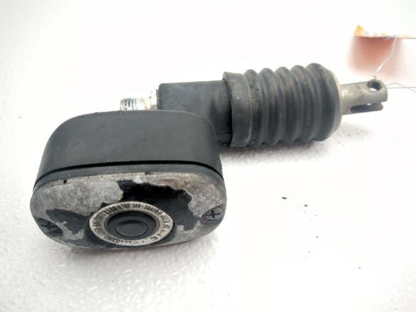 00-07 Harley Davidson Softail Deuce FXSTD Rear Brake Master Cylinder