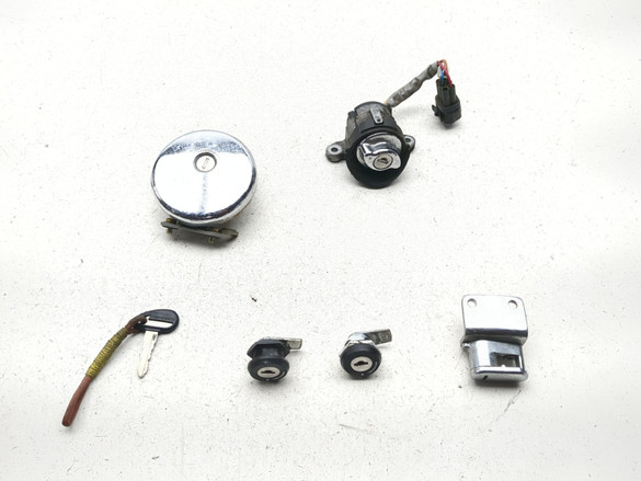 03-08 Kawasaki VN1600 Vulcan Classic Lock Set Ignition Switch Cap And Key
