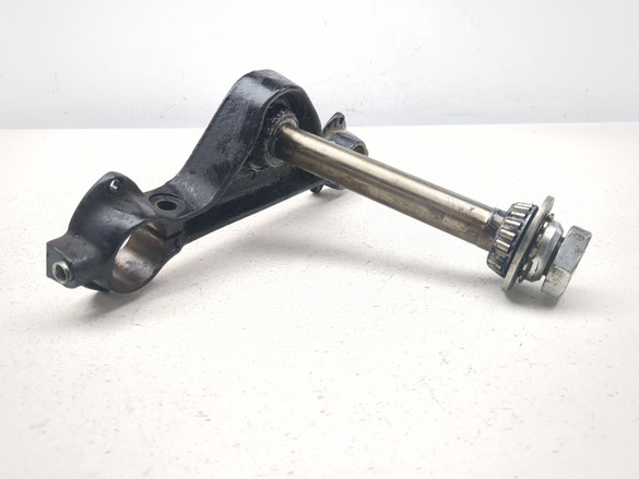 98-06 Harley Ultra Classic Electra Glide FLHTCUSE Bottom Lower Triple Tree