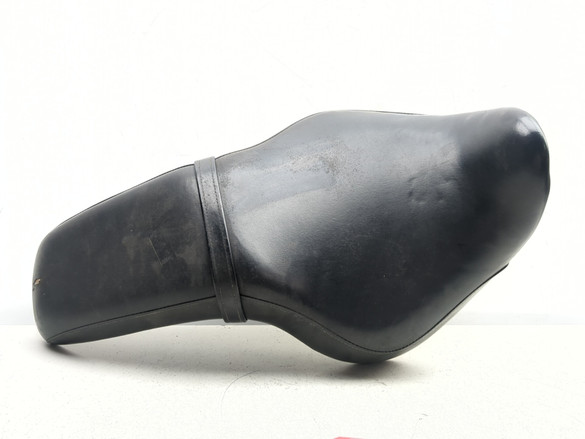 04-09 Honda VTX1300C VTX 1300 Full One Piece Driver Passenger Seat 77200-MEM6700
