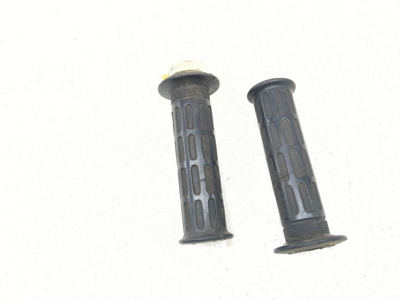 91-08 Honda Nighthawk CB250 Throttle Tube And Grips Set