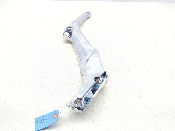 08-17 Yamaha Raider XV1900 CU Rear Left Fender Support Struts