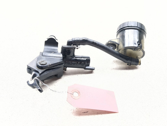  03-05 Yamaha YZF-R6 06-09 R6S Right Front Brake Master Cylinder