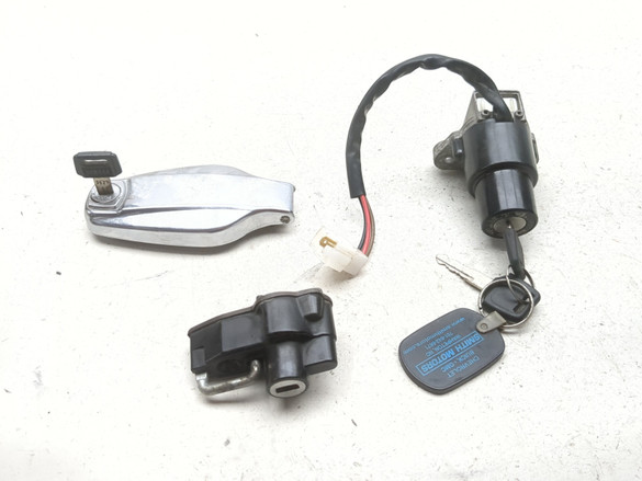 77-83 Yamaha XS400 XS 400 Lock Set Ignition Switch Cap And Key