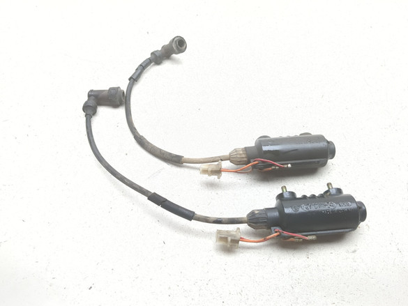 77-83 Yamaha XS400 XS 400 Ignition Coil Plugs Set