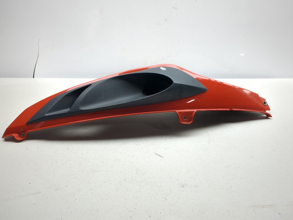 08-12 Can Am Spyder Roadster RS-S SE5 Right Side Upper Nose Fairing Cover