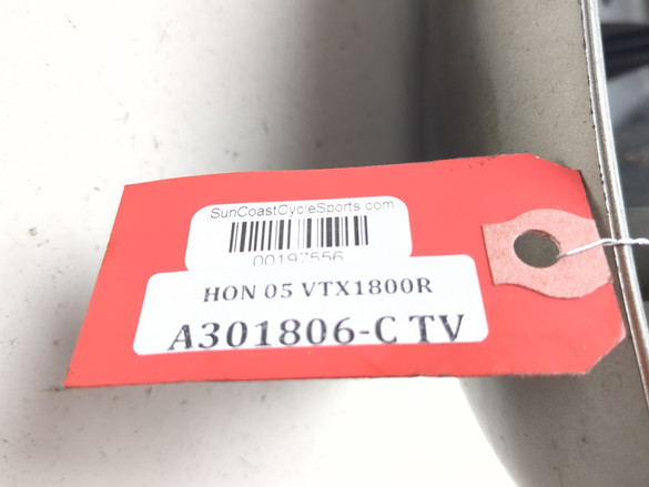 04-08 Honda VTX1800R VTX 1800 Left Side Cover Panel 83450-MCV