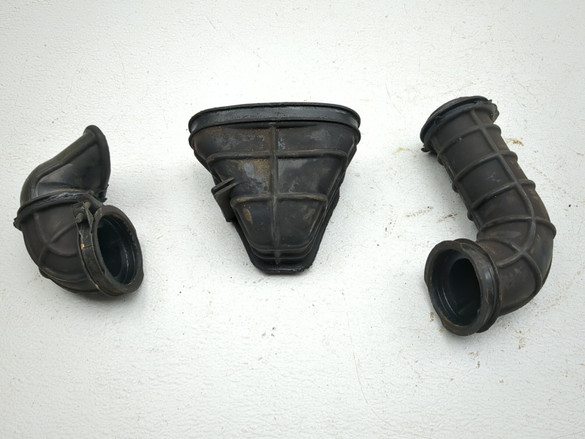 01-09 Honda VT750 DC Shadow Spirit Air Intake Tube Ducts Set
