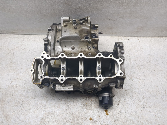 05 06 Kawasaki ZX6 ZX 636 Engine Motor Case Block