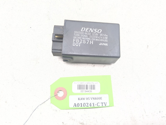 99-06 Kawasaki Vulcan 800 Drifter VN800E Turn Signal Relay 066500-4630 FB257H
